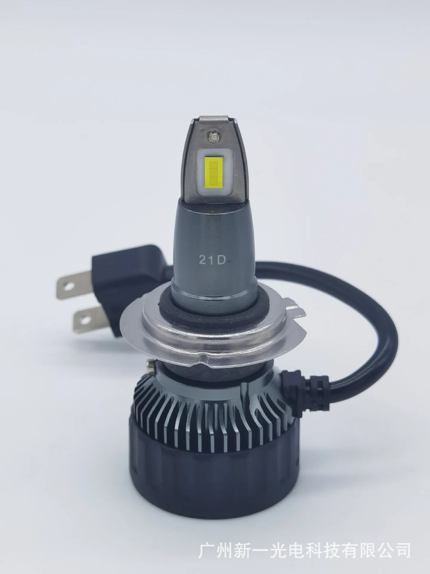 Автомобильные Светодиодные Лампы V3 - 6000K H1, H3, H4, H7, H11, H13, 9005, 9006
